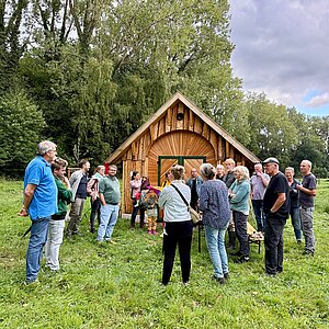 Grüne besuchen den NABU auf der Sumselwiese